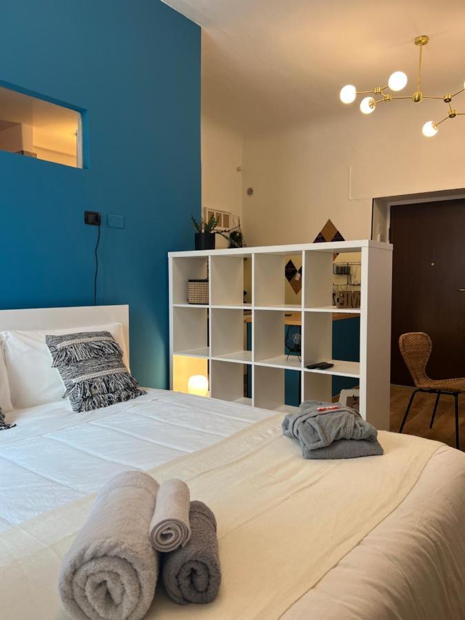 Апартаменты Regina Milano Ai Navigli - Sky Tv, Wifi And Breakfast Box Экстерьер фото